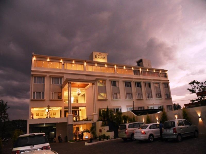 Hotel Raama Hassan Exterior photo